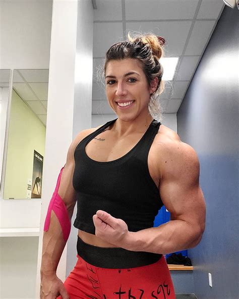 herbicepscam|Shannon Seeley @shannonseeley сливы фото и видео OnlyFans.